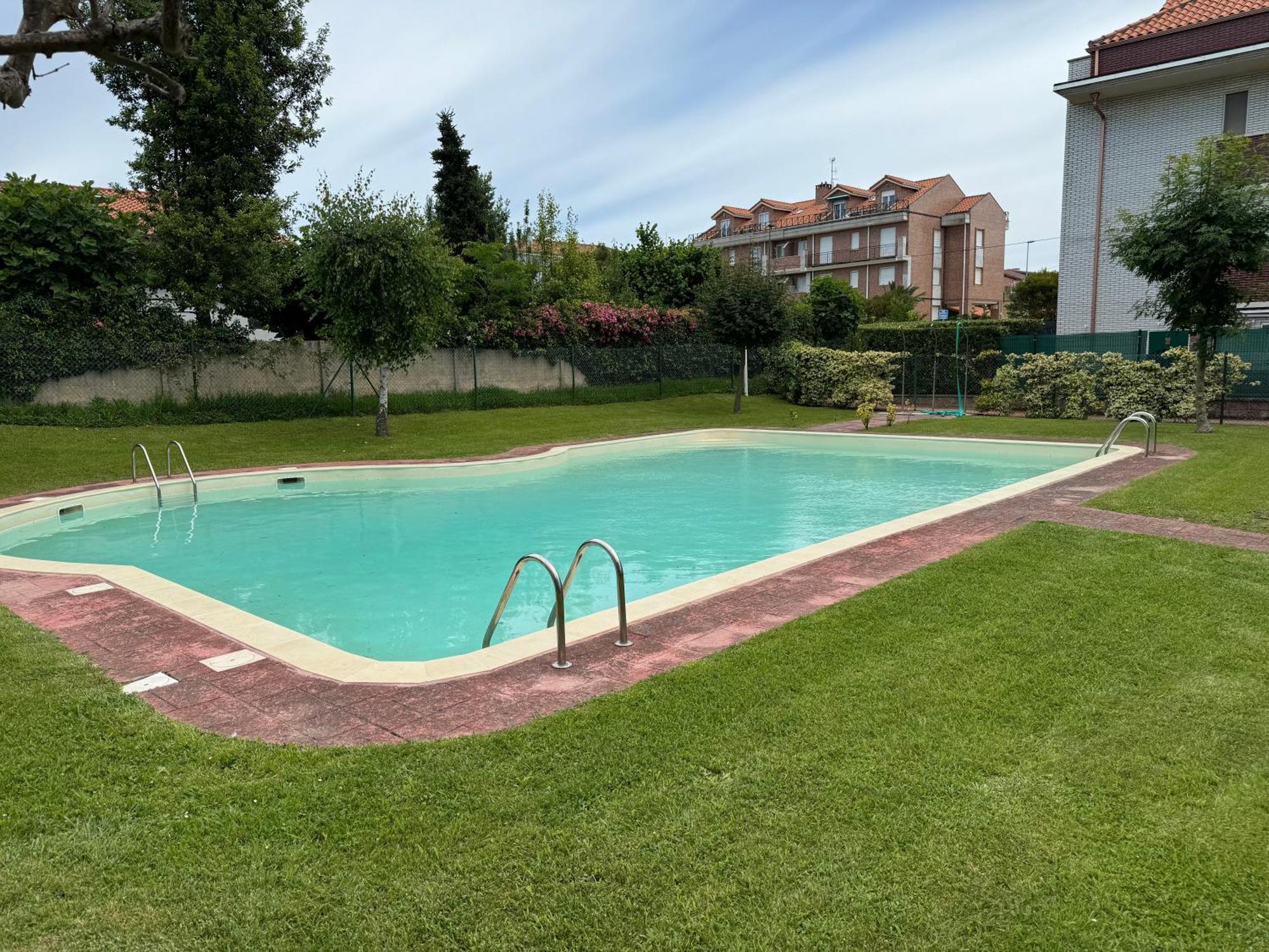 スアンセスGaraje Y Piscina Comunitaria!アパートメント エクステリア 写真